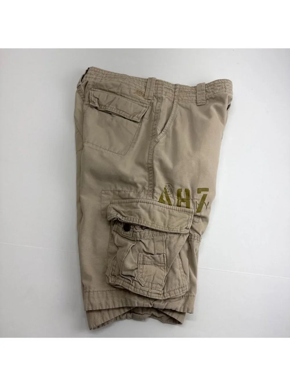 Vintage Y2K Aeropostale AERO A87 Cargo Shorts Mens 28 Tan Heavyweight Utility